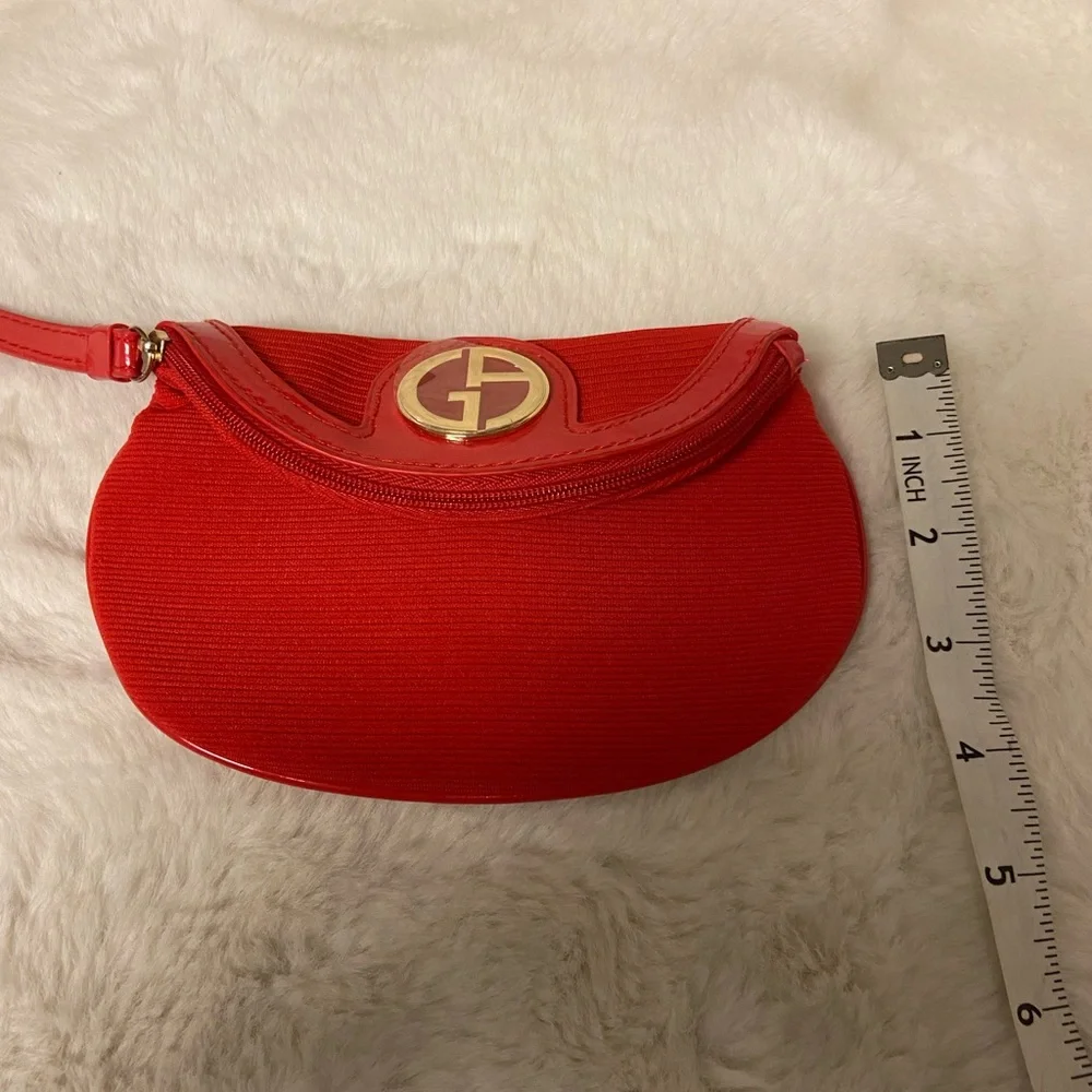 New Giorgio Armani Beaute red snap zippered wristlet - Picture 10 of 10